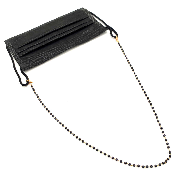 Elegant Beaded Eyewear Chain Stornfield