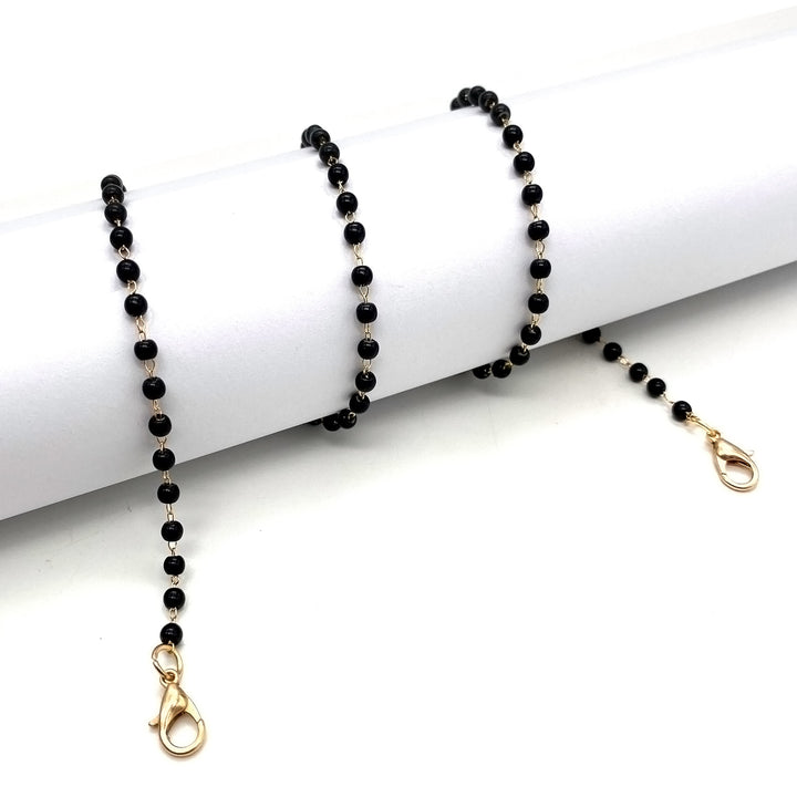 Elegant Beaded Eyewear Chain Stornfield