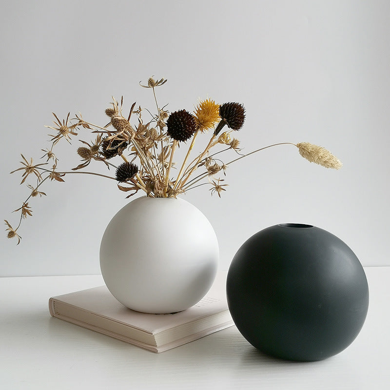 Decorative Round Ceramic Bouquets Holder Stornfeild