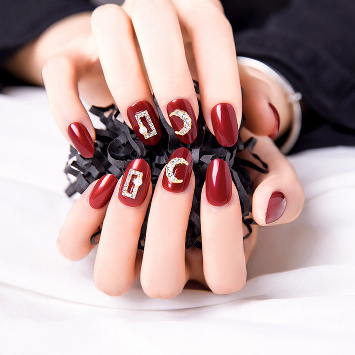 Elegant Decorative Press-On Nail Tips Stornfield