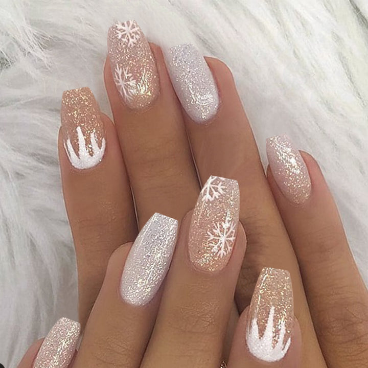 Elegant Christmas Nail Art Stornfield