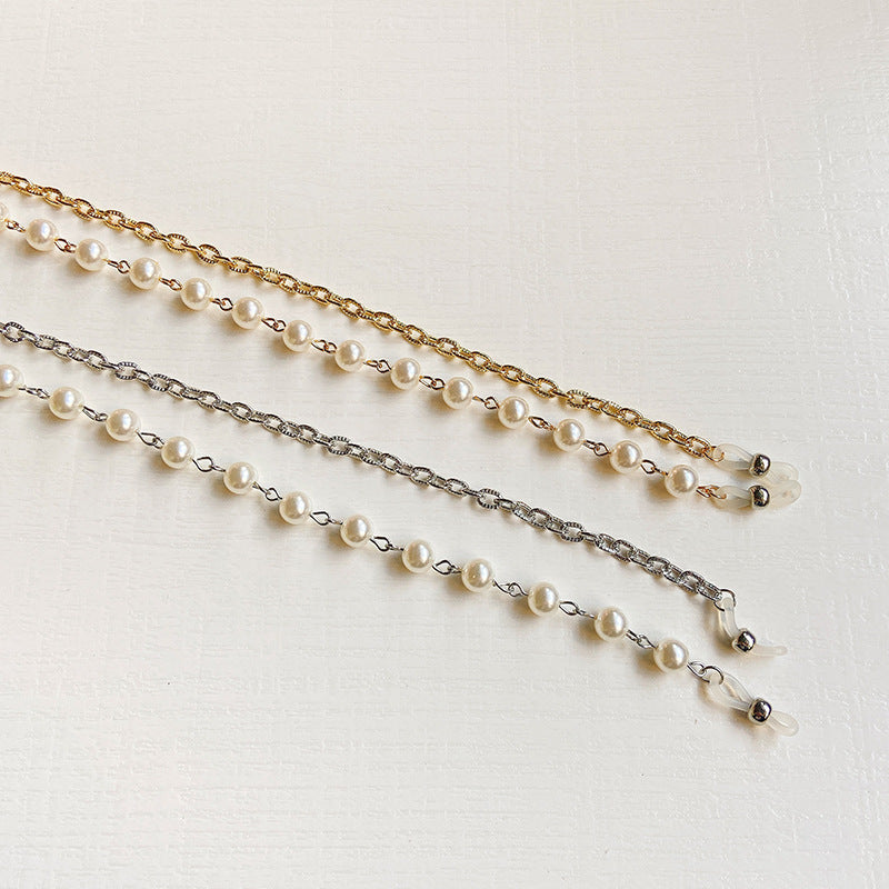 Fashionable glasses frame with pearl chain Stornfield
