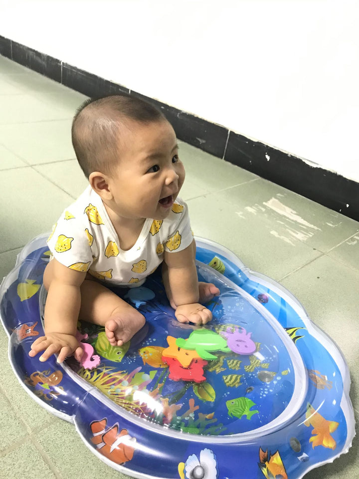 Unisex water play mat with colorful marine motifs Stornfield