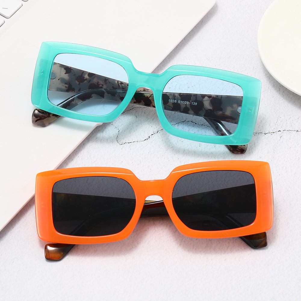 Women's fashionable square sunglasses with transparent design Stornfield