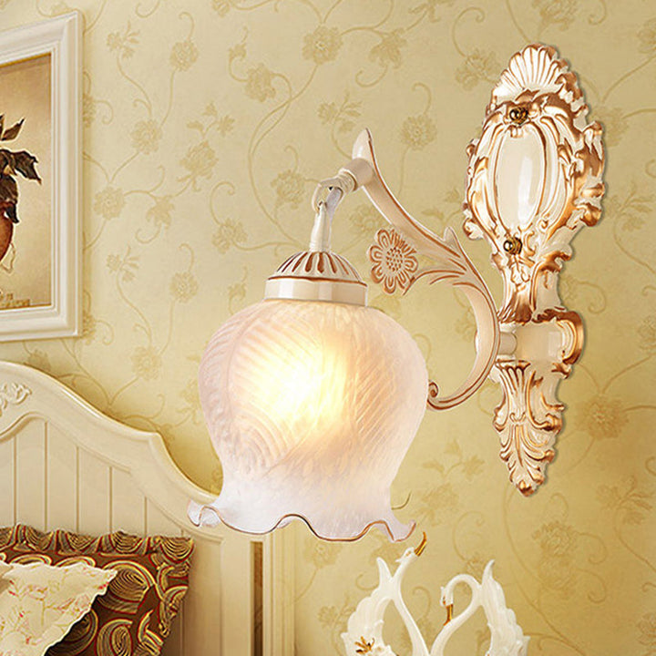 Stornfield | Classic Threaded Floral Lacquer Frosted Glass Wall Sconce