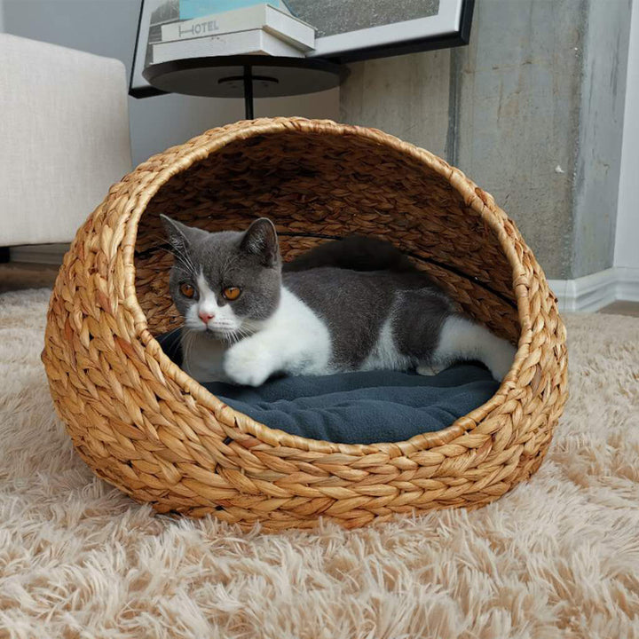 Cozy cat bed made of woven natural material Stornfield