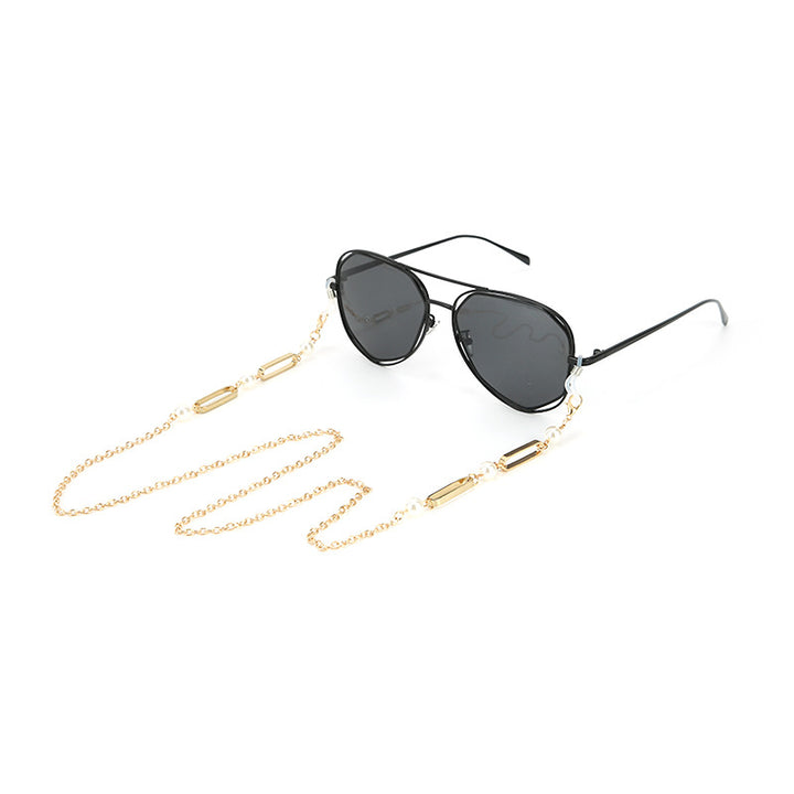Elegant Gold-Linked Eyewear Chain Stornfield