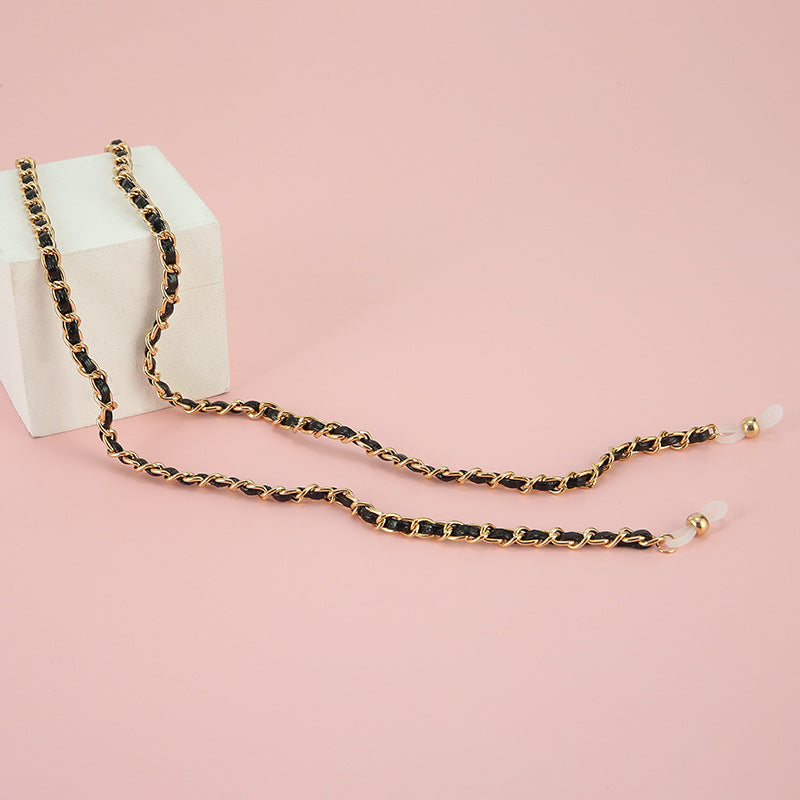 Fashionable Chain Eyewear Holder Stornfield