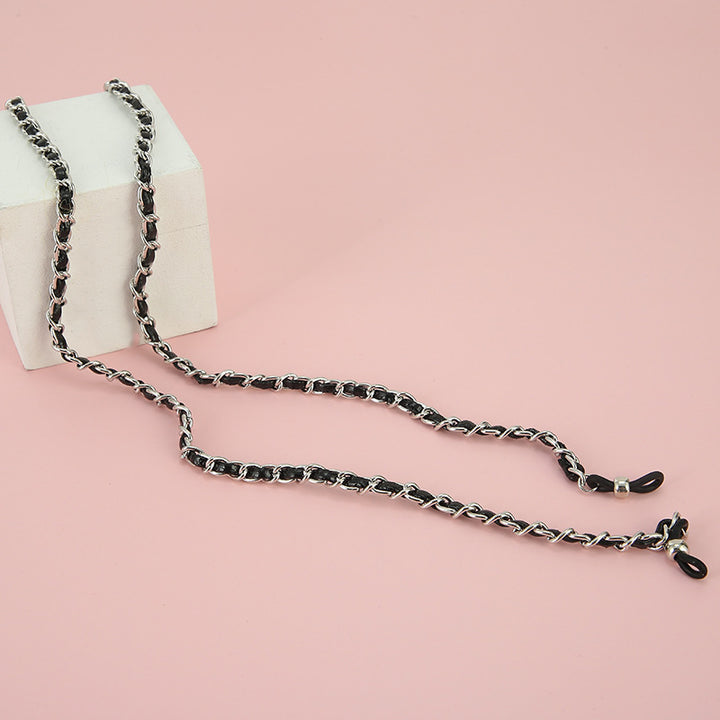 Fashionable Chain Eyewear Holder Stornfield