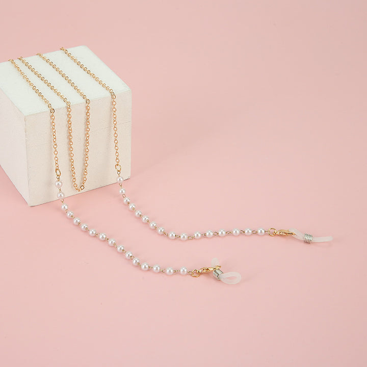 Star-Aligned Beaded Eyewear Chain Stornfield