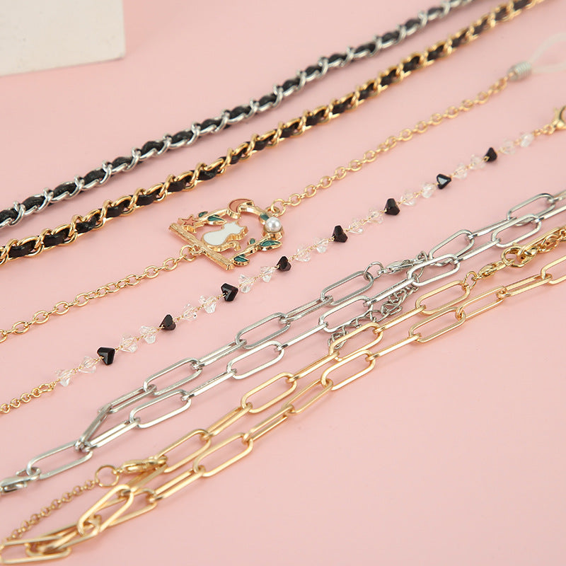 Fashionable Chain Eyewear Holder Stornfield