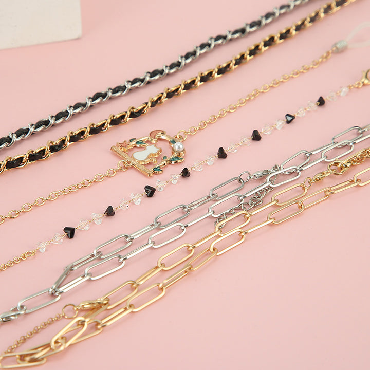 Fashionable Chain Eyewear Holder Stornfield