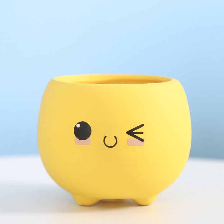 Cute Smiling Ceramic Planter Stornfeild