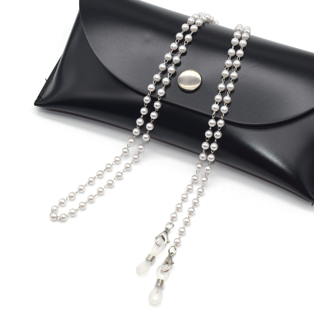 Elegant Double-Strand Pearl Eyewear Chain Stornfield