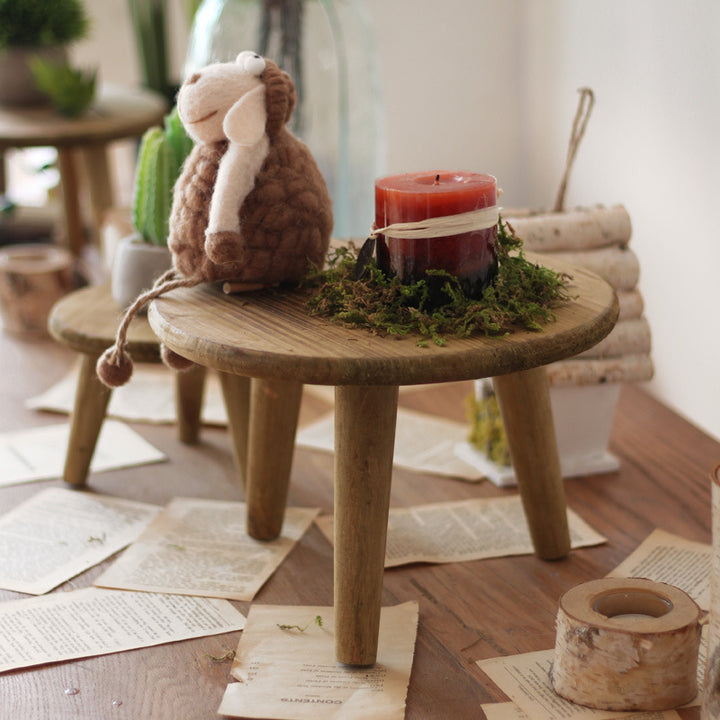 Stylish wooden footstool Stornfield