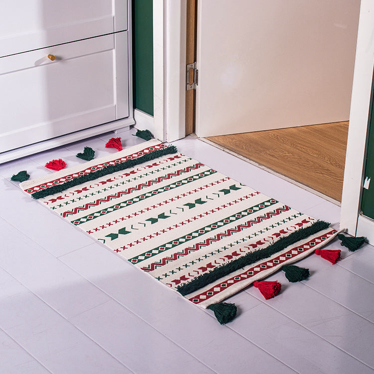 Festive Flatwoven Runner with Tassels and Nordic Zigzag and Heart Pattern