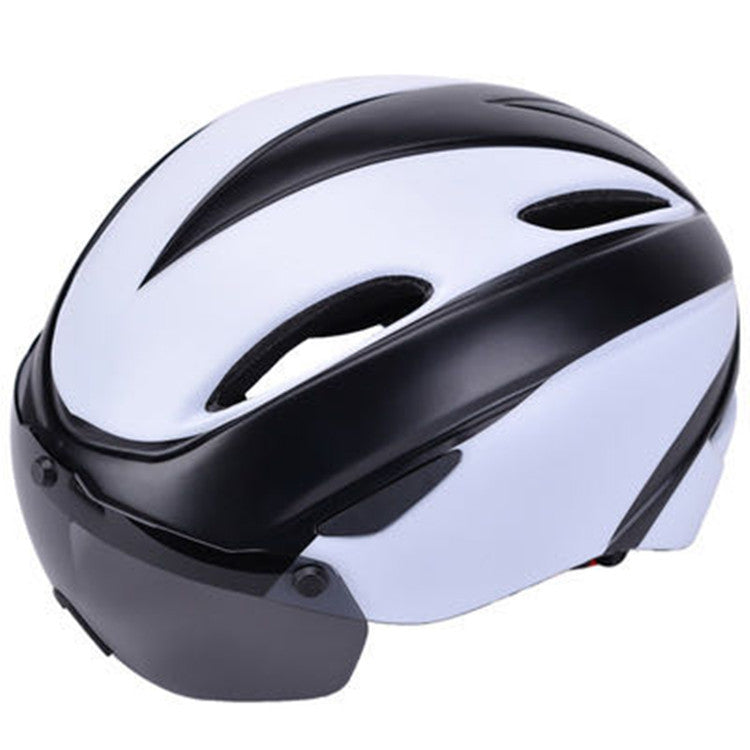 Protective Cycling Helmet with Visor Stornfield