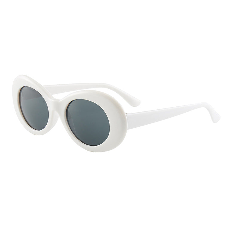 Retro-Inspired Stylish Oversized Sunglasses Stornfield