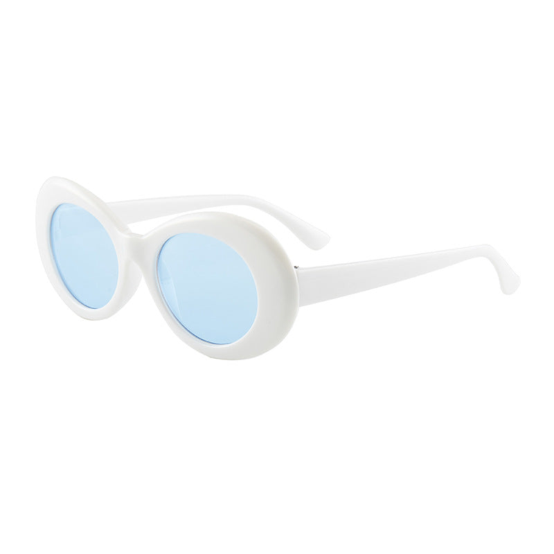 Retro-Inspired Stylish Oversized Sunglasses Stornfield