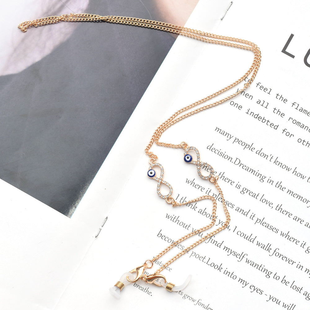 Elegant Eyewear Chain with Protective Charm Stornfield
