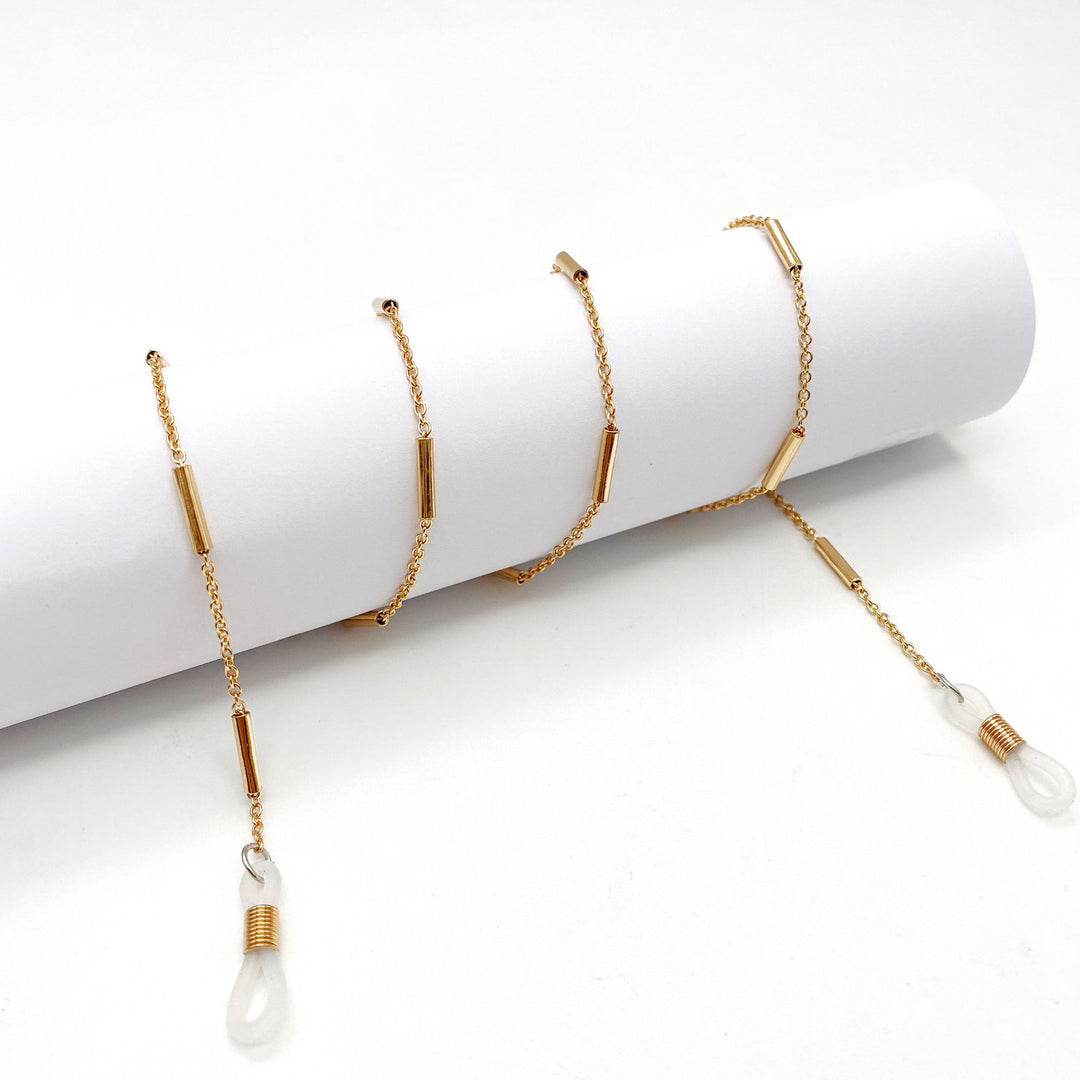Elegant Eyewear Holder Chain Stornfield