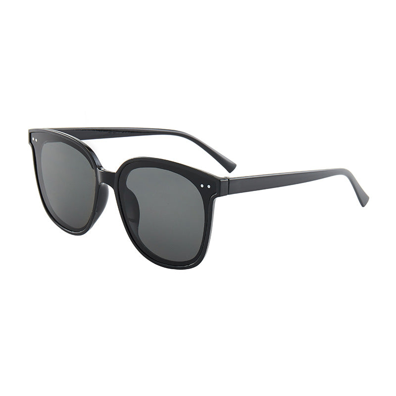 Stylish Oversized Square Sunglasses Stornfield