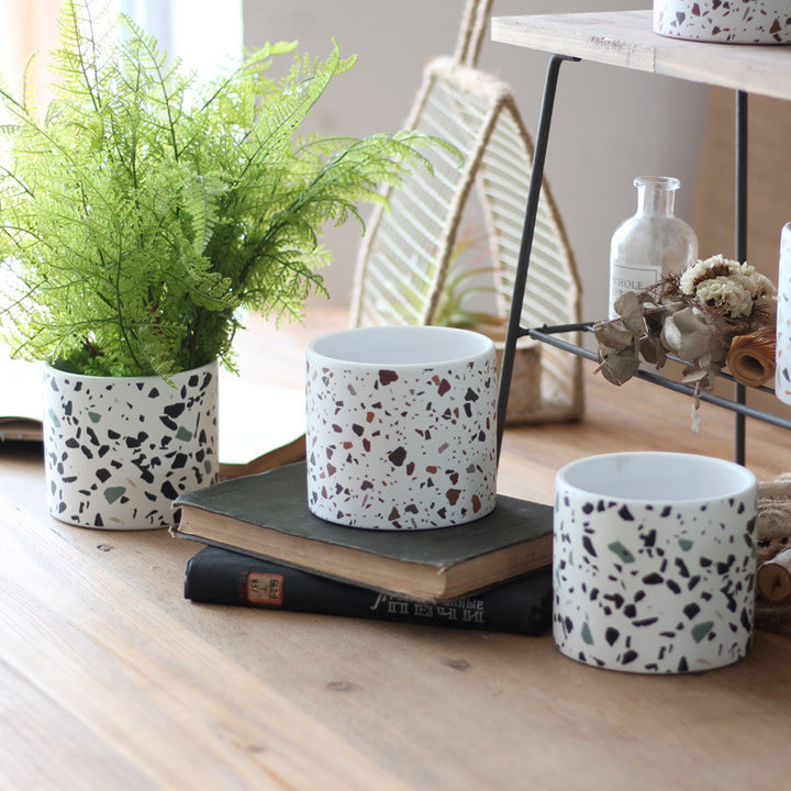 Modern flower pot Stornfield