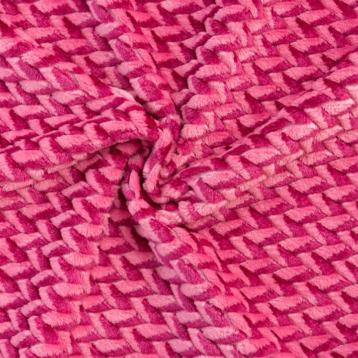 Women's cuddly blanket with elegant cable pattern Stornfield