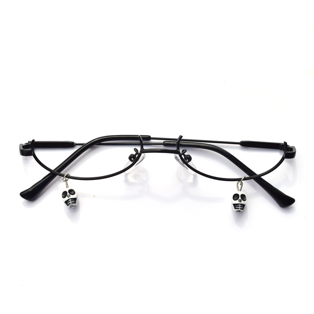 Playful Panda-Themed Eyewear Chain Stornfield