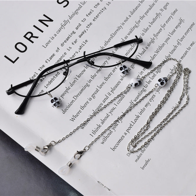 Playful Panda-Themed Eyewear Chain Stornfield