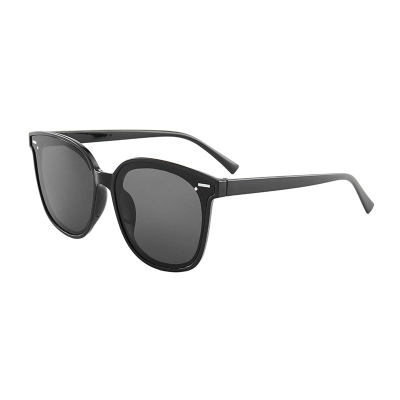 Stylish Oversized Square Sunglasses Stornfield