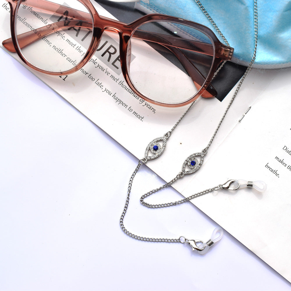 Elegantly Designed Eyewear Chain Stornfield