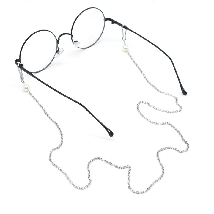 Elegant Pearl-Embellished Eyewear Chain Stornfield