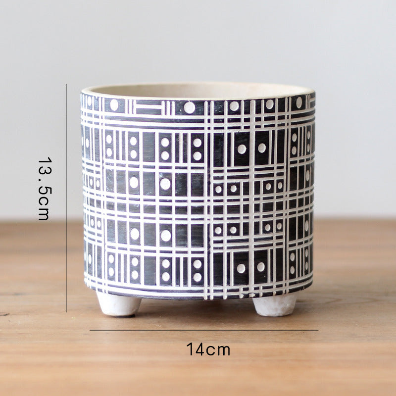 Decorative flower pot with elegant pattern Stornfield