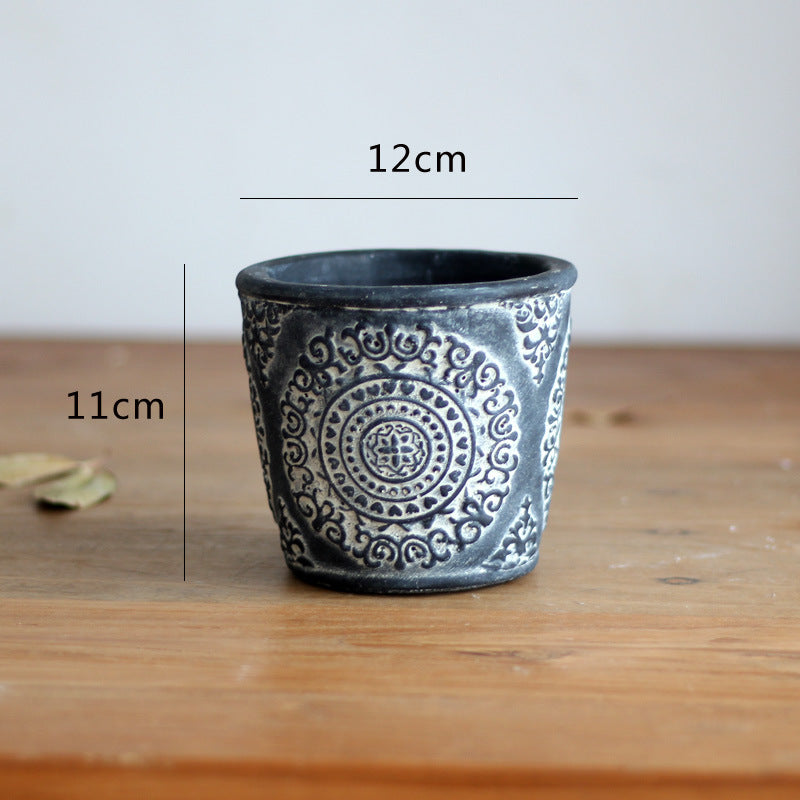 Elegant flower vase made of ceramic Stornfield