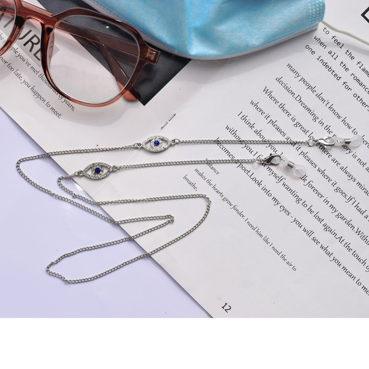 Elegantly Designed Eyewear Chain Stornfield