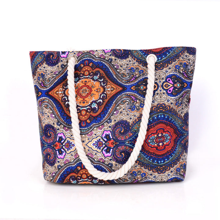Fashionable beach bag with ethnic pattern Stornfield