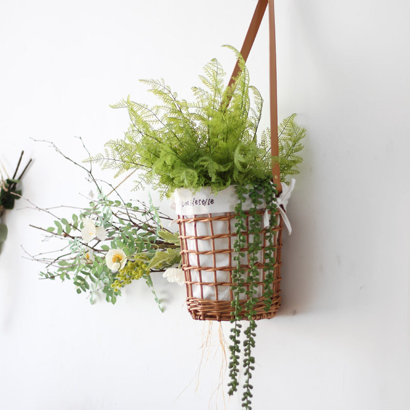 Practical basket with carrying strap Stornfield