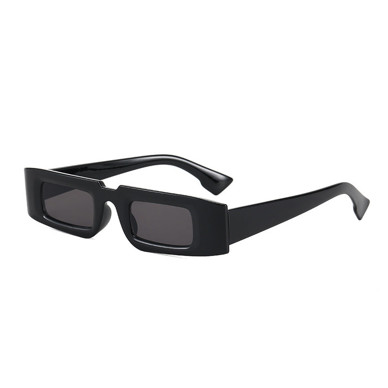 Women's vintage-inspired geometric design sunglasses Stornfield