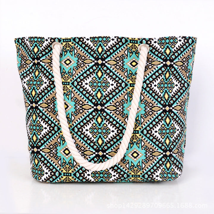 Fashionable beach bag with ethnic pattern Stornfield