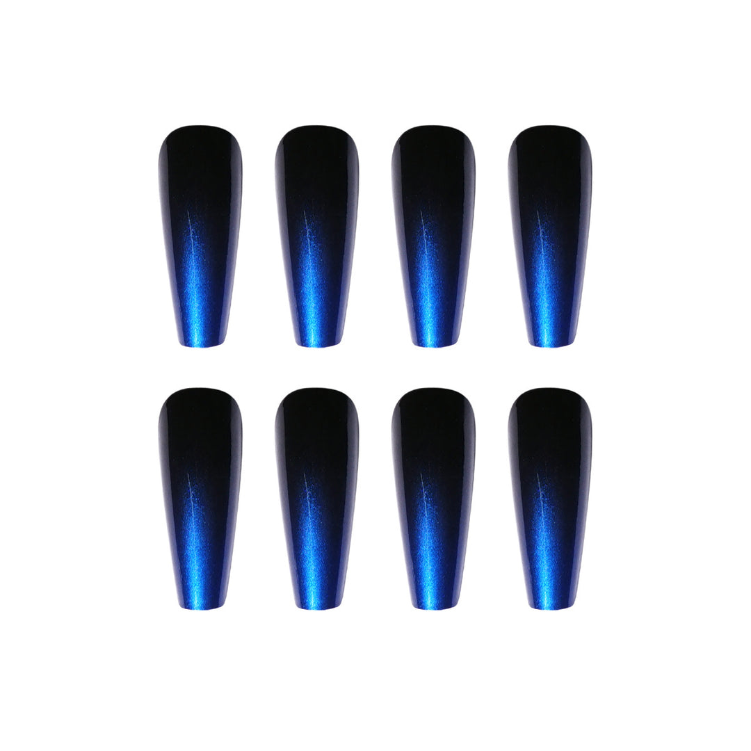 Elegant artificial nails with gradient Stornfield