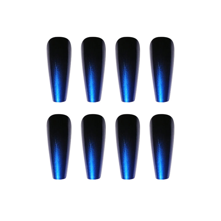 Elegant artificial nails with gradient Stornfield