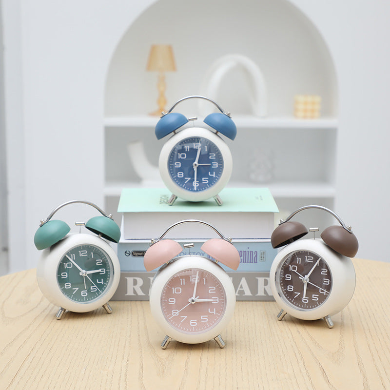 Retro Alarm Clock with Classic Design Stornfield