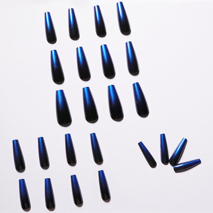 Elegant artificial nails with gradient Stornfield