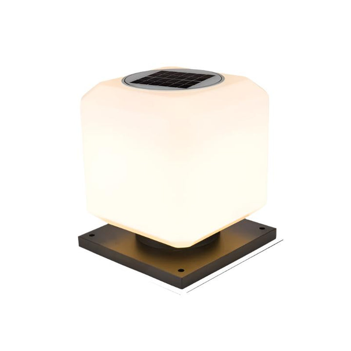 Elegant solar-powered acrylic outdoor lamp for the garden | Stornfield