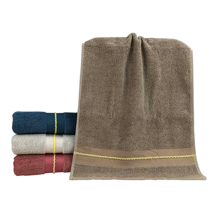 Premium terry bath towel with stylish jacquard pattern Stornfield