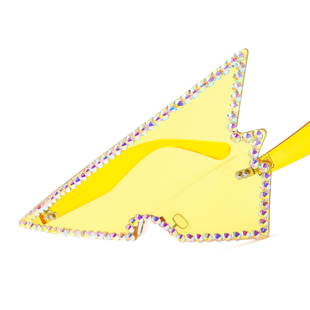 Women extravagantly shaped sunglasses Stornfield
