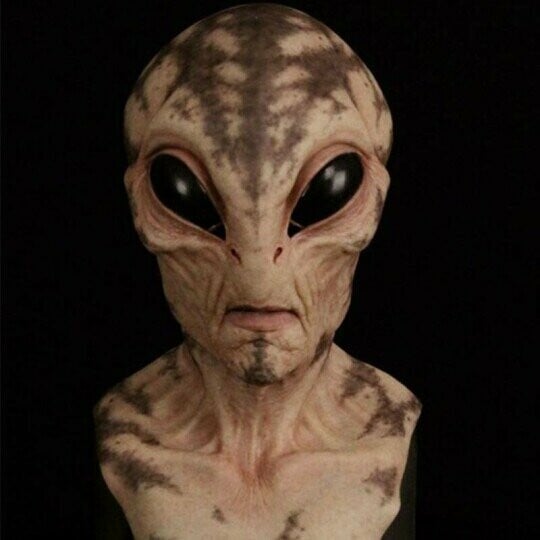 Alien-Mask | Realistic Halloween Costume Accessories | Stornfield