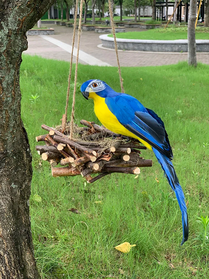Stornfield | Parrot garden decor - Tropic