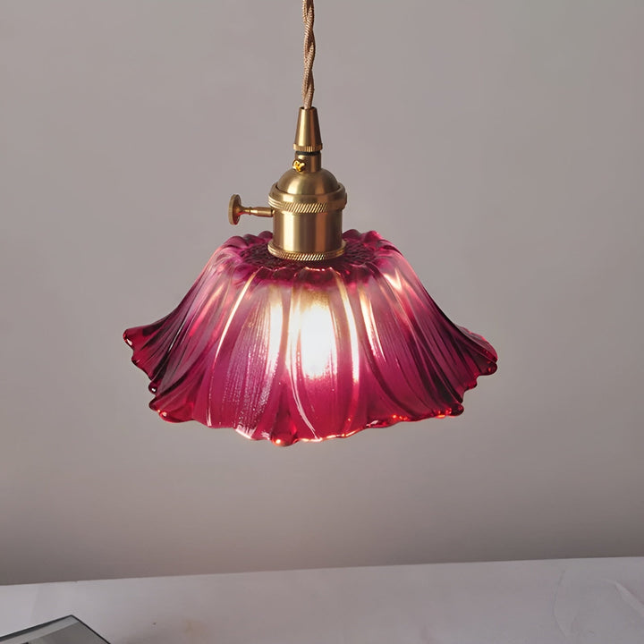 Hanging lamp with floral motif – Warm light & stylish design | For your home | Stornfield